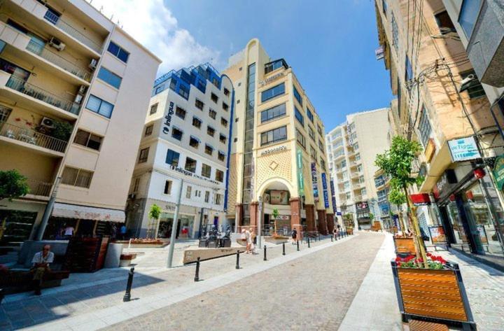 Contemporary 3Br Retreat In Prime Sliema Apartment Exterior foto